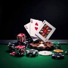 Live dealer baccarat table streamed in real time on wow casino